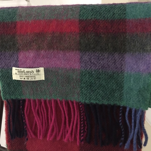 100% Lambswool Scarf John Hanly Woven in Ireland - Picture 7 of 7